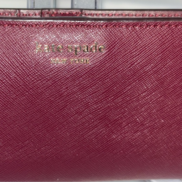 Kate Spade New York Cherrywood Saffiano  Cameron Street Stacy Bifold Wallet - Picture 2 of 7